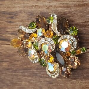 Unmarked Juliana missing tiny few stones brilliant brooch Stunning‎ B140